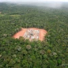 Petroecuador reanuda operación de pozos ocupados por waoranis