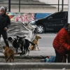 La pobreza trepa en una Argentina de ingresos pulverizados por la alta inflación