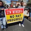 Cientos de mineros marcharon contra la tasa del Gobierno 