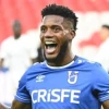 Universidad Católica venció a Liga en el estadio Rodrigo Paz