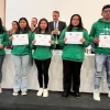 DPM entregó 65 becas comunitarias en Azuay
