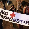 Correismo aprueba impuestos a colas, licores y cigarrillos