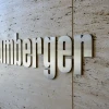Petrolera Schlumberger a espera del pago de deuda