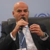 YPF firmó con ENI acuerdo para avanzar en millonario proyecto de GNL
