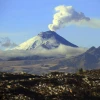 El Cotopaxi impresiona con columna de vapor