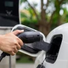 A partir del año 2025 todos los vehículos que se incorporen al servicio de transporte público en Ecuador deberán ser únicamente de medio motriz eléctrico  