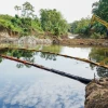 Cruz Roja distribuye un millón de litros de agua en zona de derrame de crudo en Ecuador
