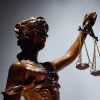 Al carajo la justicia
