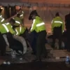 Policía desaloja esta madrugada a manifestantes que acampaban fuera del CNE