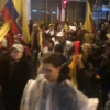 Undécimo día: marcha multitudinaria bajo la lluvia