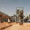 La producción de la OPEP+ se redujo en 106.000 barriles diarios
