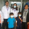 2 niños superaron la leptospirosis y regresaron a Taisha 