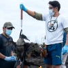 Científicos investigan metales pesados en aves de Galápagos