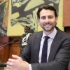Niels Olsen pidió renuncia a empleados con parientes en la Asamblea