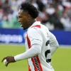 Liga arrolló a Independiente en la primera final 