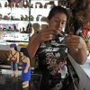 Las artesanías ayudan a difundir la cultura shuar