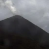 Volcán Reventador registra emisiones de más de mil metros y rodar de bloques