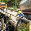 Derrame de petróleo en Esmeraldas amenaza con llegar a Colombia