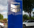 Chevron reporta menor ganancia en cinco a&ntilde;os pese a superar expectativas del mercado