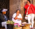 Encuesta revela que 43 % de los ecuatorianos quiere migrar, pero no han podido