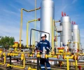 Perú produce alrededor de 30 mil barriles diarios de petróleo, mientras que la demanda nacional supera los 300 mil barriles por día