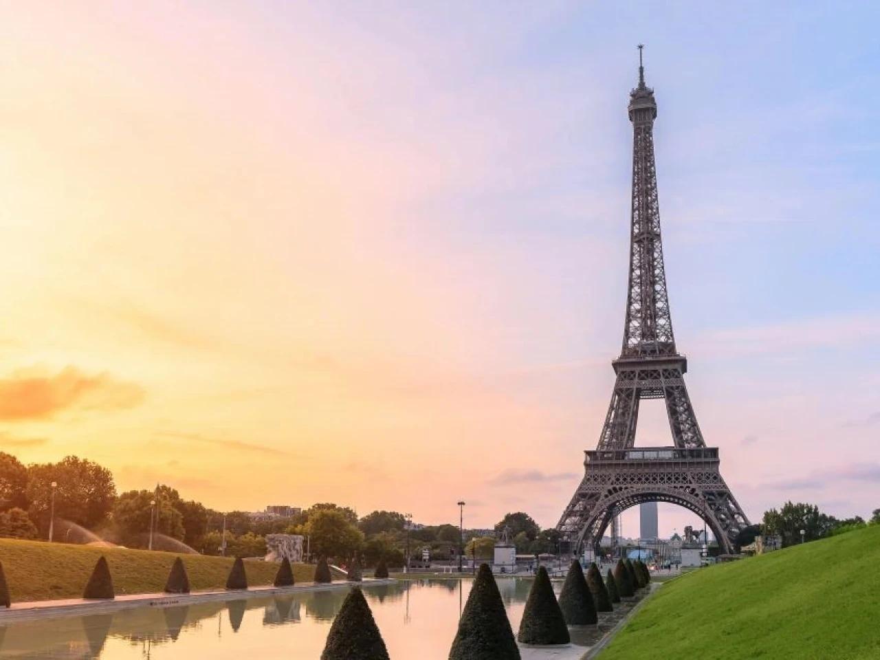 La Cancillería anunció el programa ‘Vacaciones por Trabajo’ en Francia