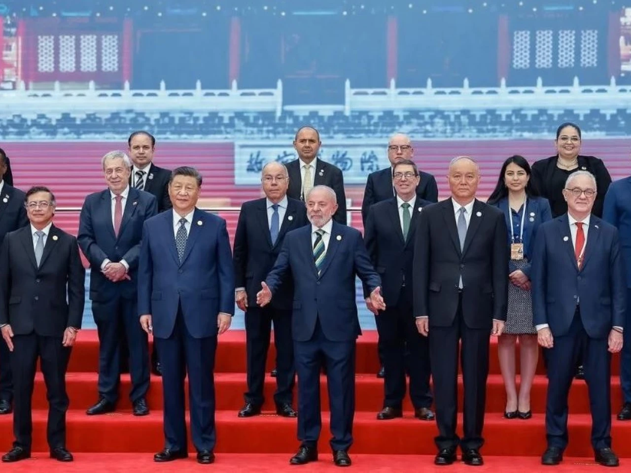 Equipo económico de Noboa viajó a Foro China-Celac 