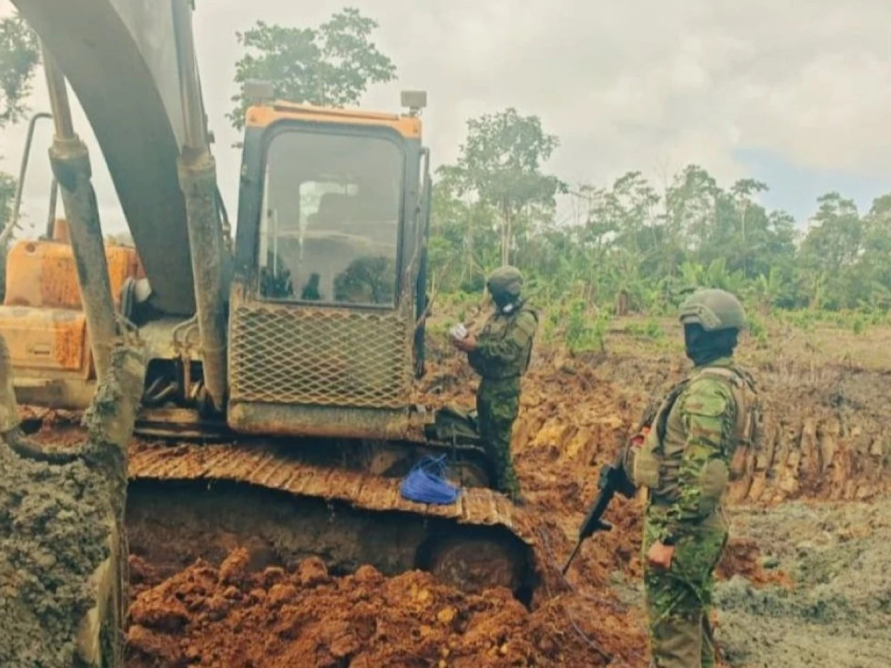 Minería ilegal gana terreno en la Amazonía y desplaza al narcotráfico