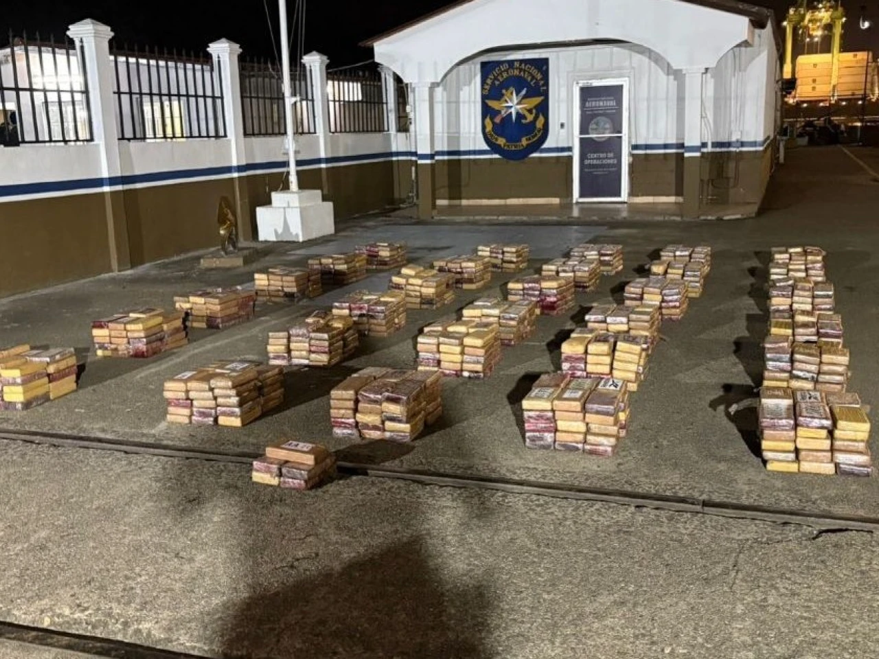 Panamá decomisó una tonelada de droga en contenedores, uno procedente de Ecuador 