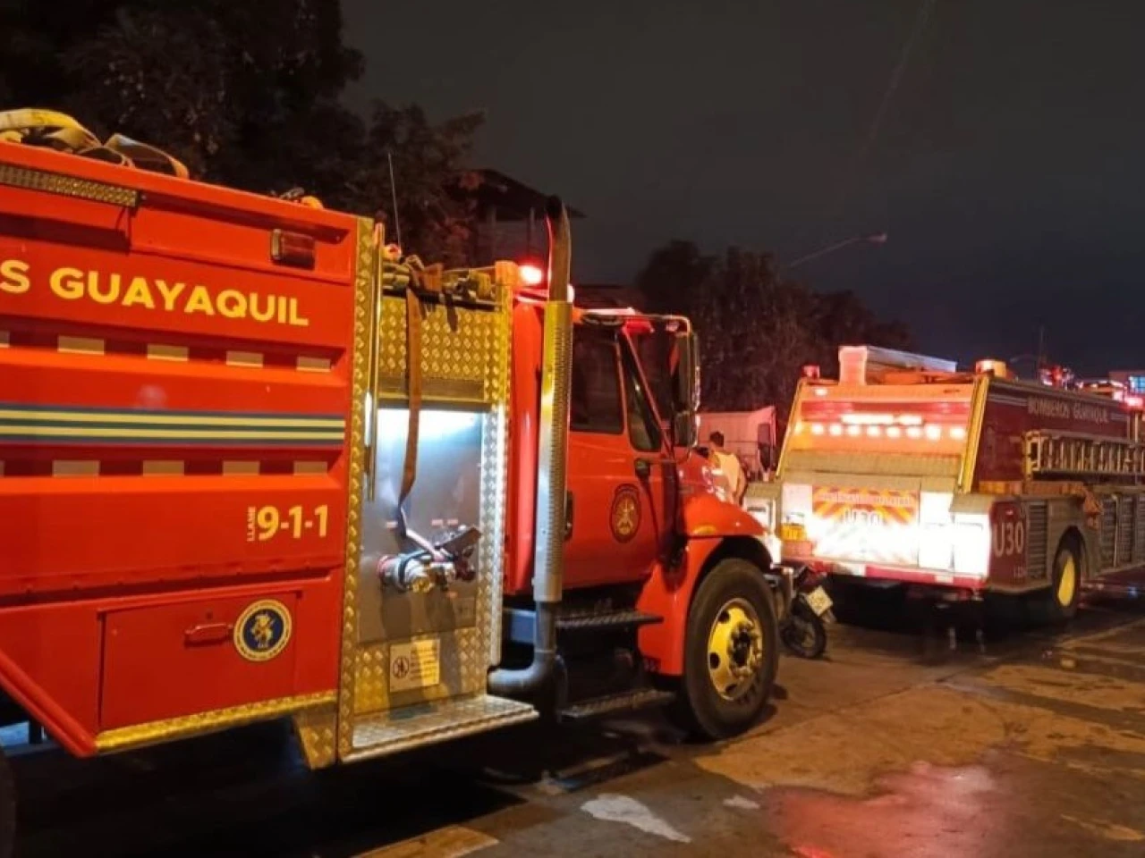 Bomberos denuncian que una banda armada les forzó a trasladar cuerpo a hospital 