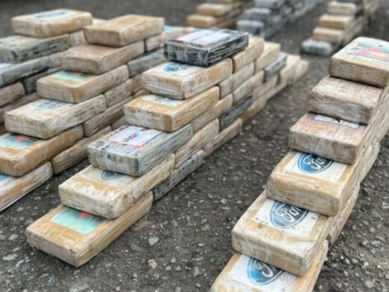 1,3 toneladas de droga fueron decomisadas en Muisne