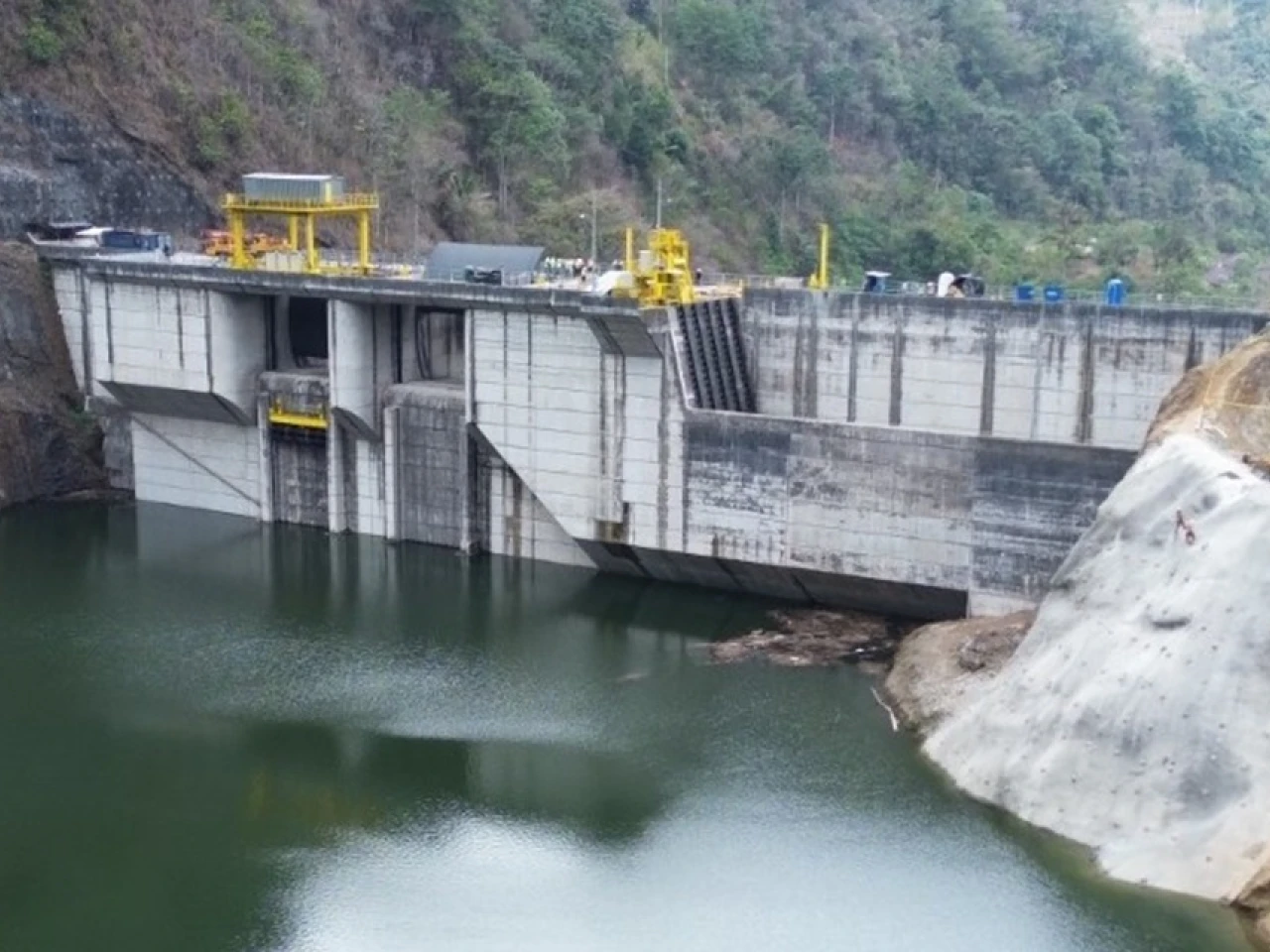 El proyecto hidroeléctrico Toachi Pilatón avanza 