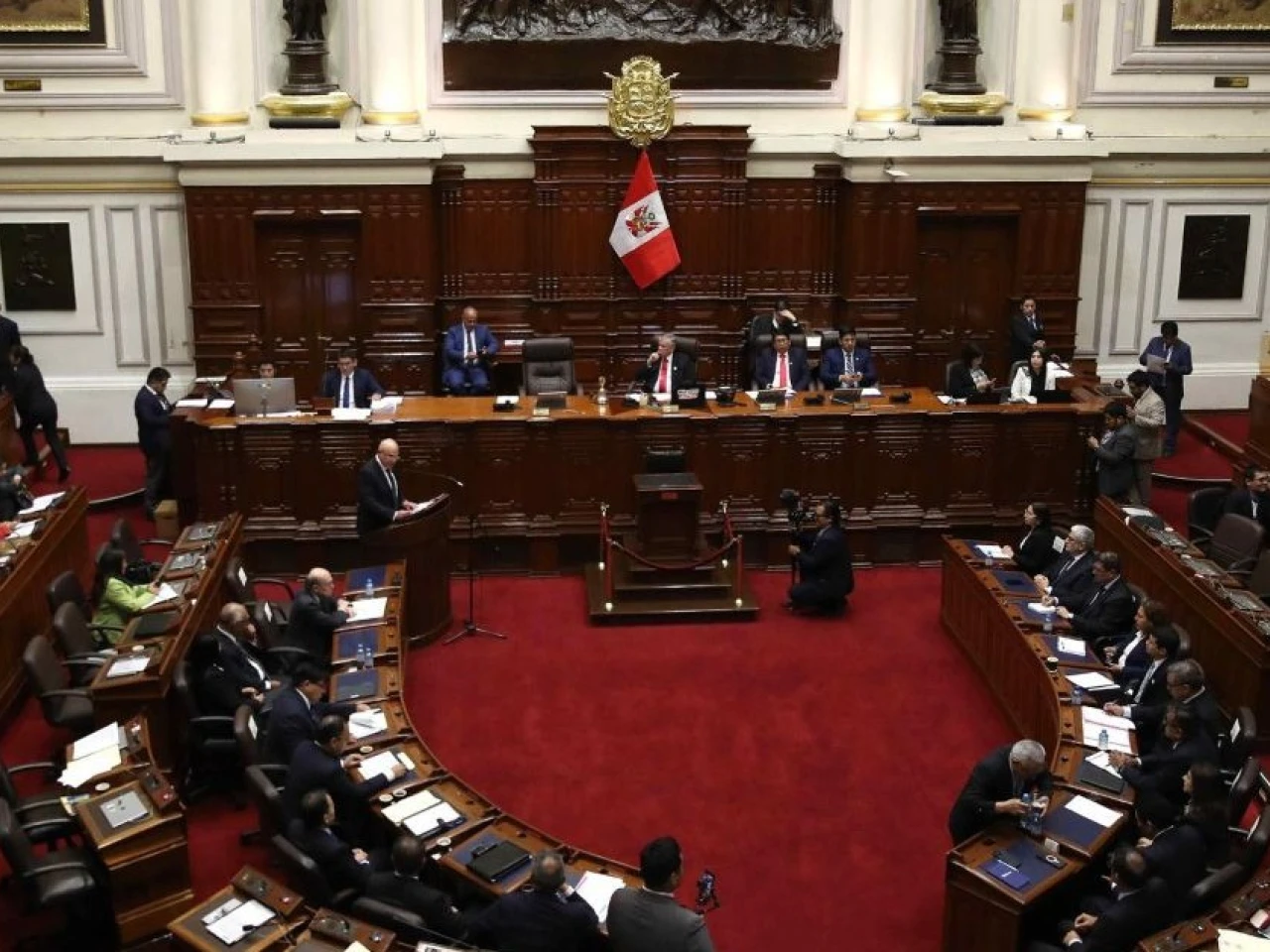 Perú: Congreso le dio el voto de confianza al gabinete de José Jerí