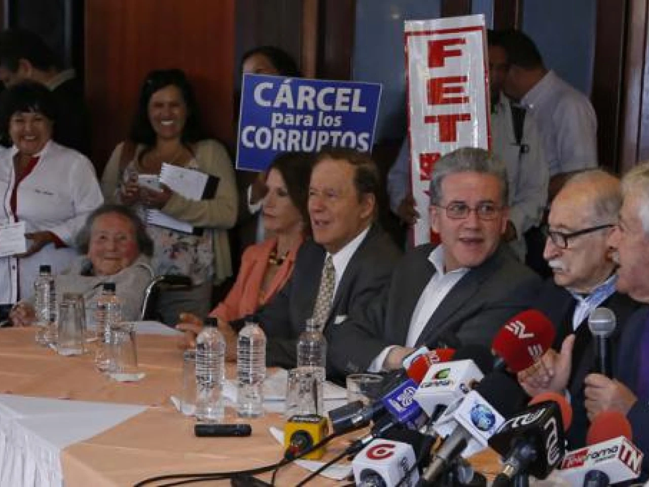 Denuncia por Caminosca apunta a Jorge Glas y Esteban Albornoz