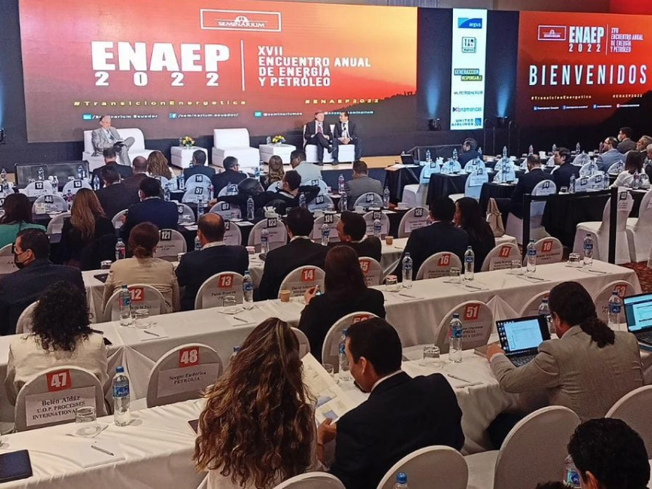 Transición y descarbonización centran reunión de sector energético