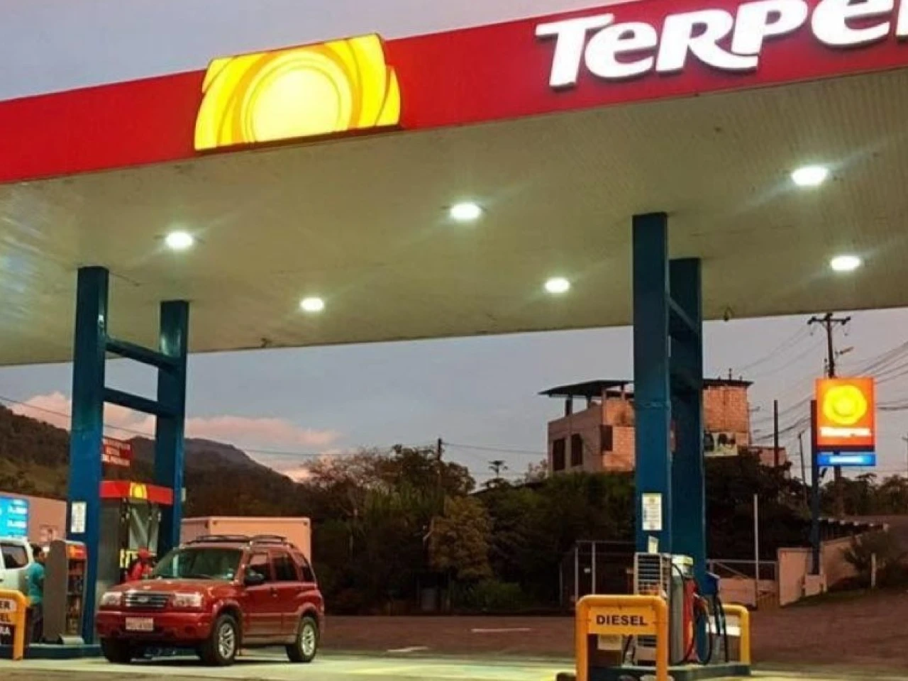 Terpel inicia la venta de su red de estaciones de servicio en Ecuador