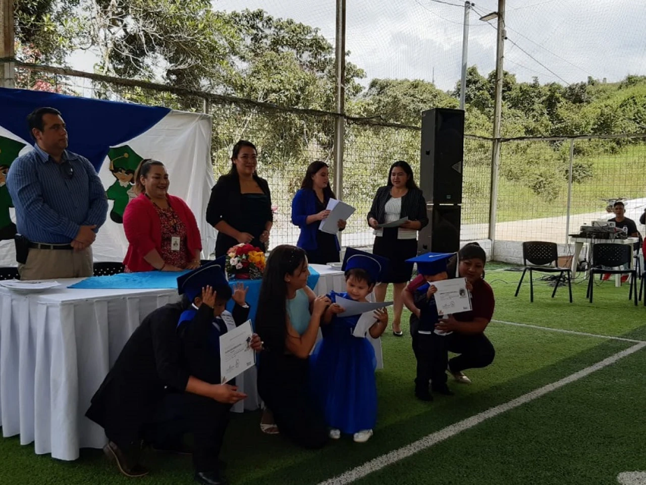 623 niñas y niños en Zamora se graduaron de los servicios de desarrollo infantil del MIES