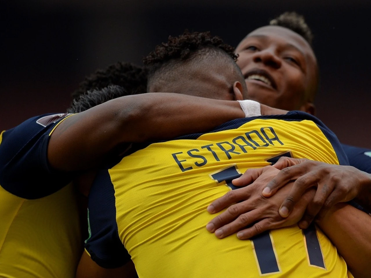 Ecuador termina el 2020 con una goleada histórica sobre Colombia