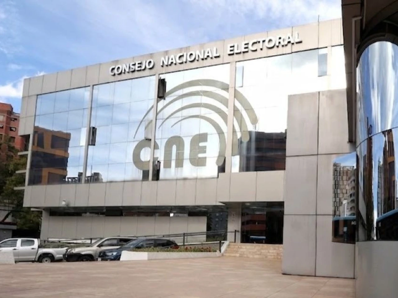 CNE acata suspensión provisional del movimiento Amigo tras resolución del TCE