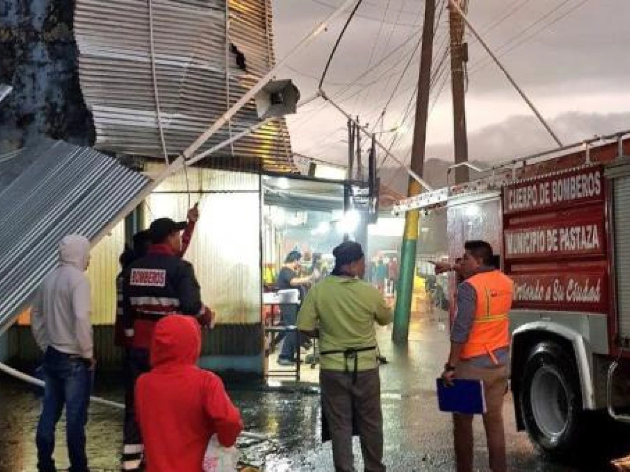 Casas inundadas y desabastecimiento de agua potable afecta a varios barrios de Pastaza