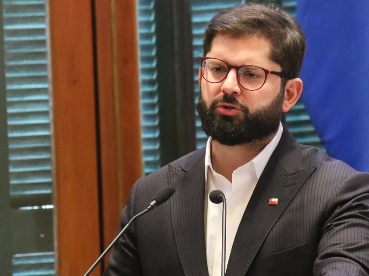 Boric dice "no tener dudas" del fraude de Maduro