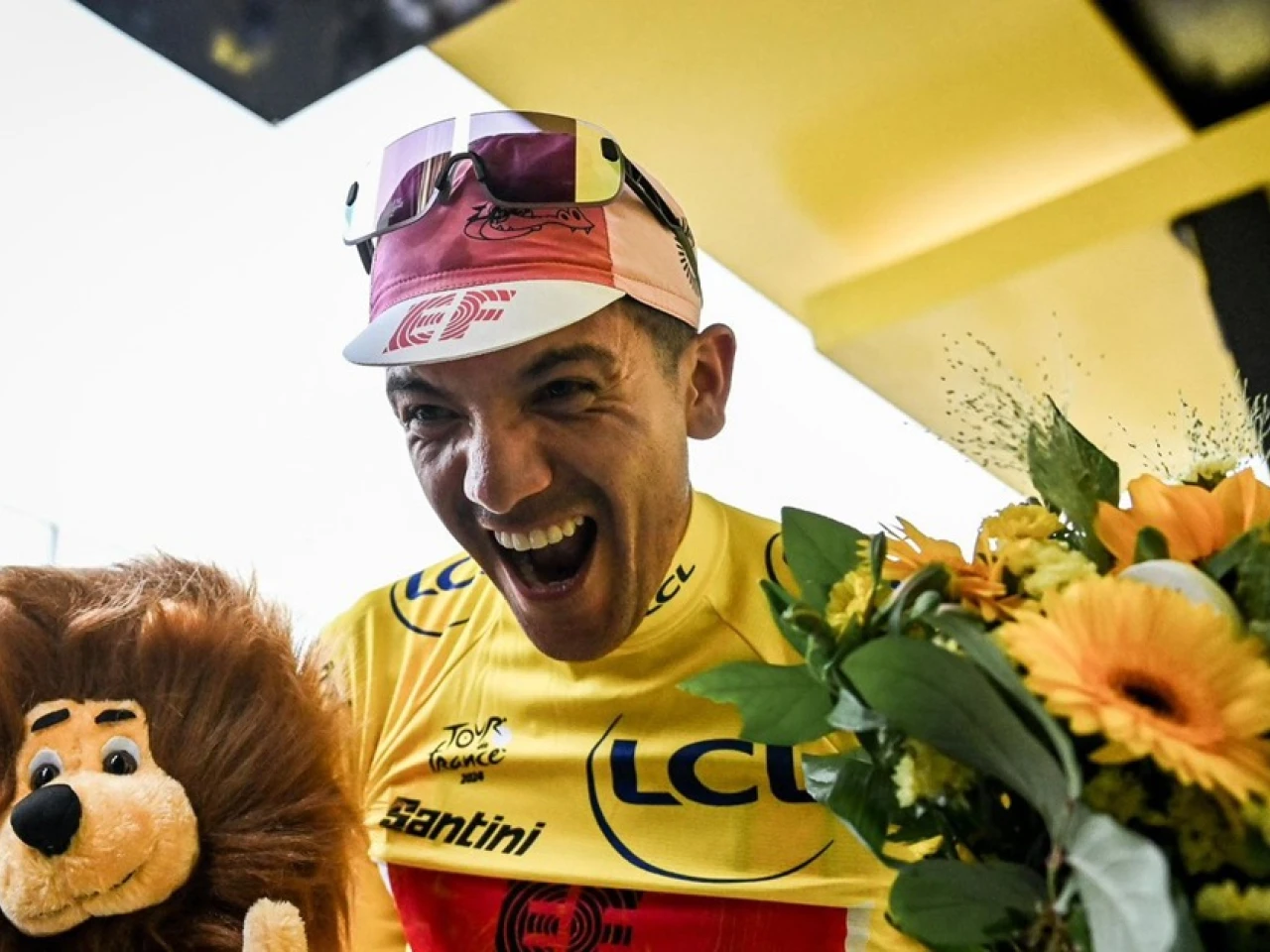 Richard Carapaz, es el nuevo líder del Tour de Francia