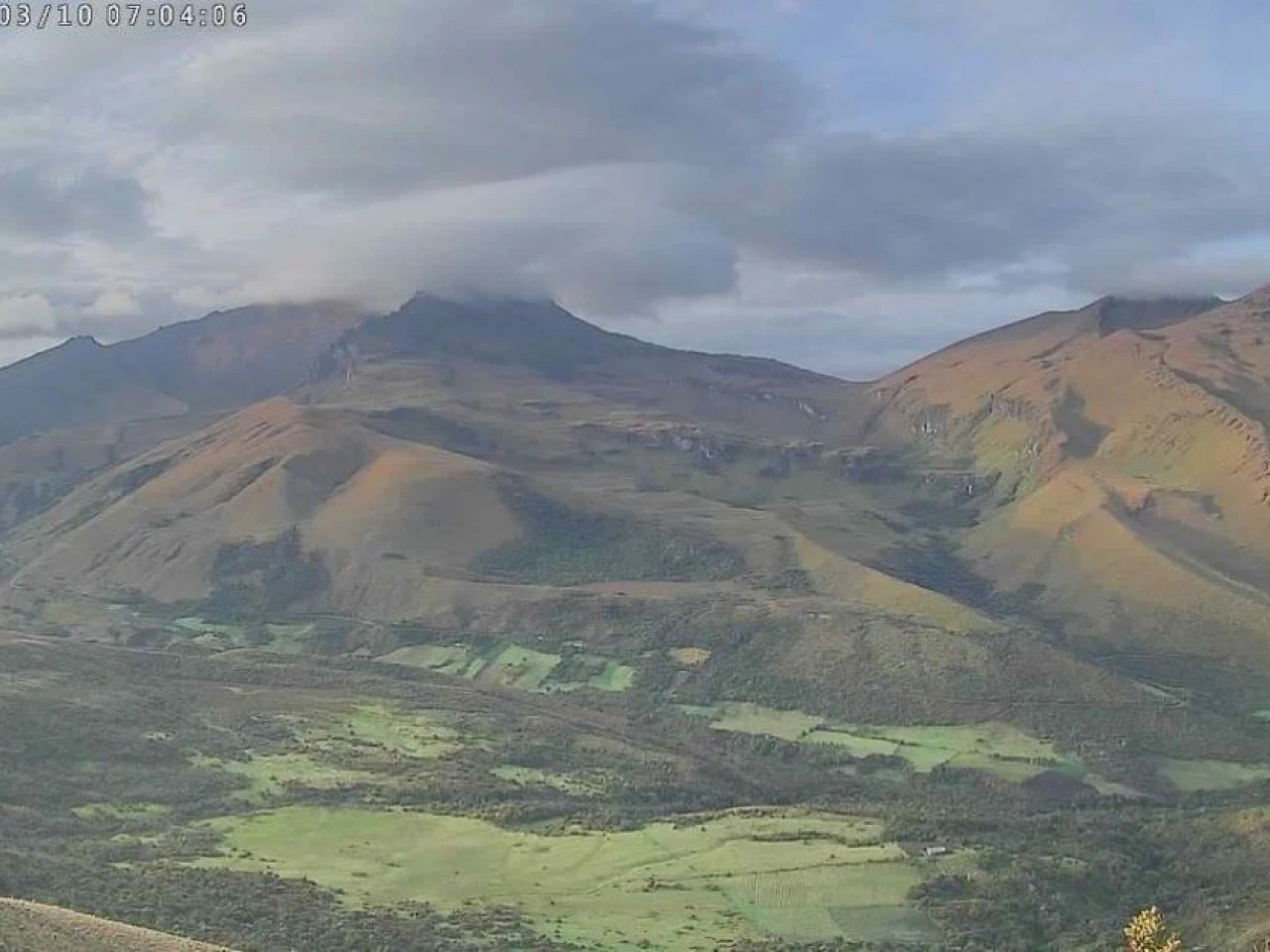 El volcán Chiles registra enjambre sísmico en frontera de Ecuador y Colombia