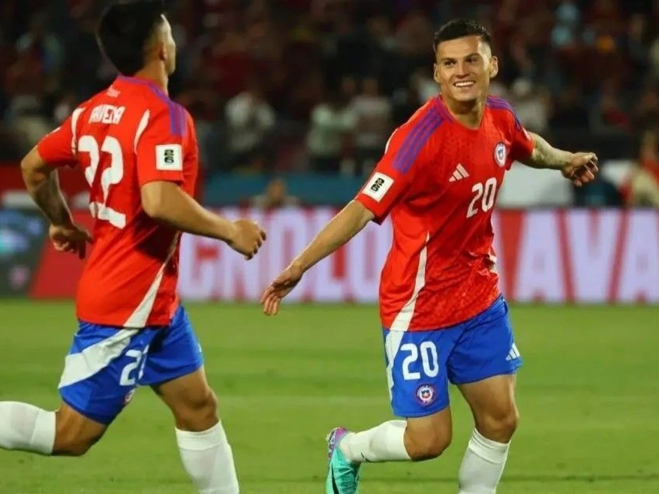 El contrato supera económicamente al acuerdo vigente con Adidas e incluye incentivos vinculados al desempeño deportivo