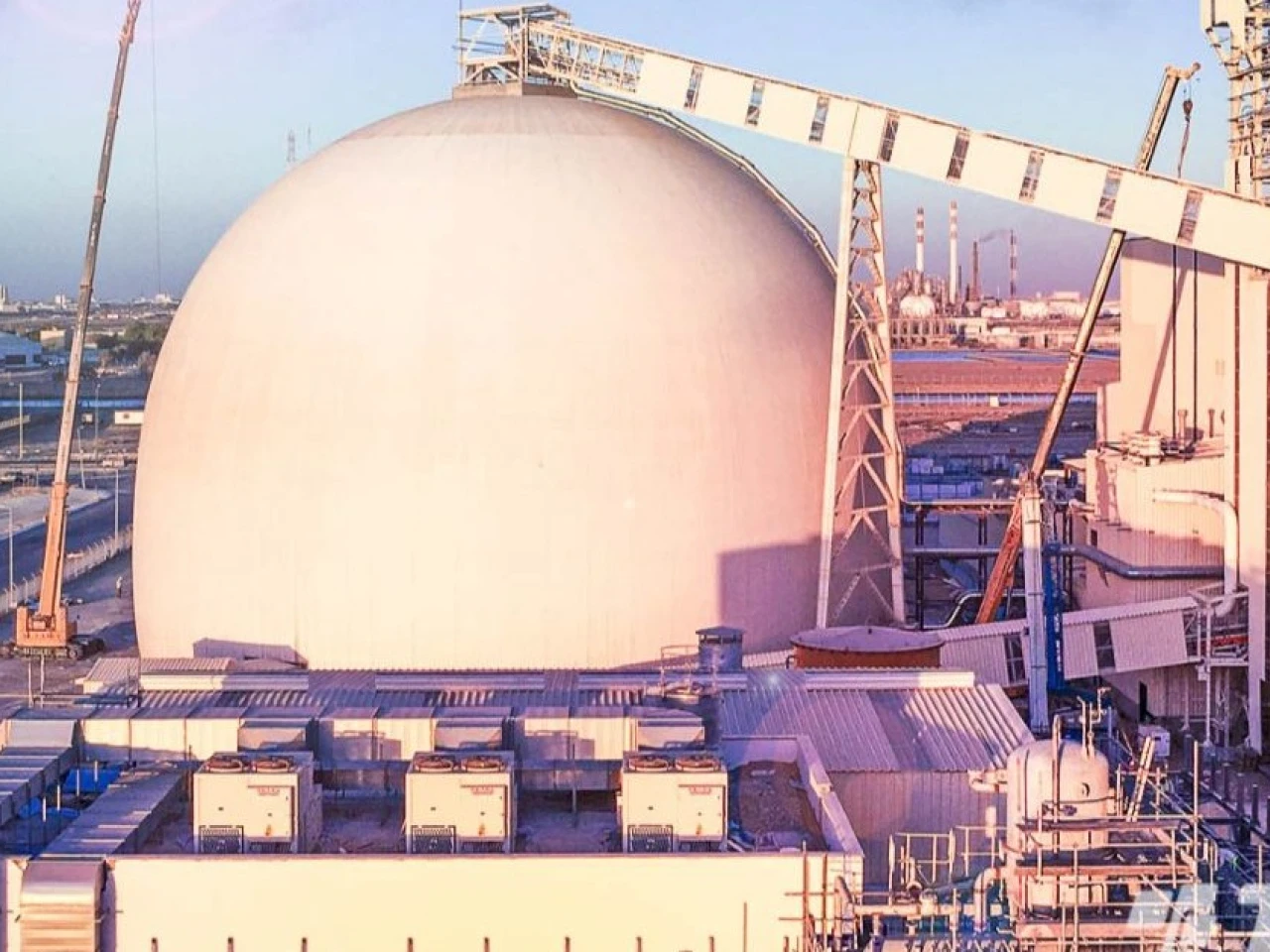 Exxon Mobil, Aramco y Samref firman acuerdo para modernizar refinería de Yanbu