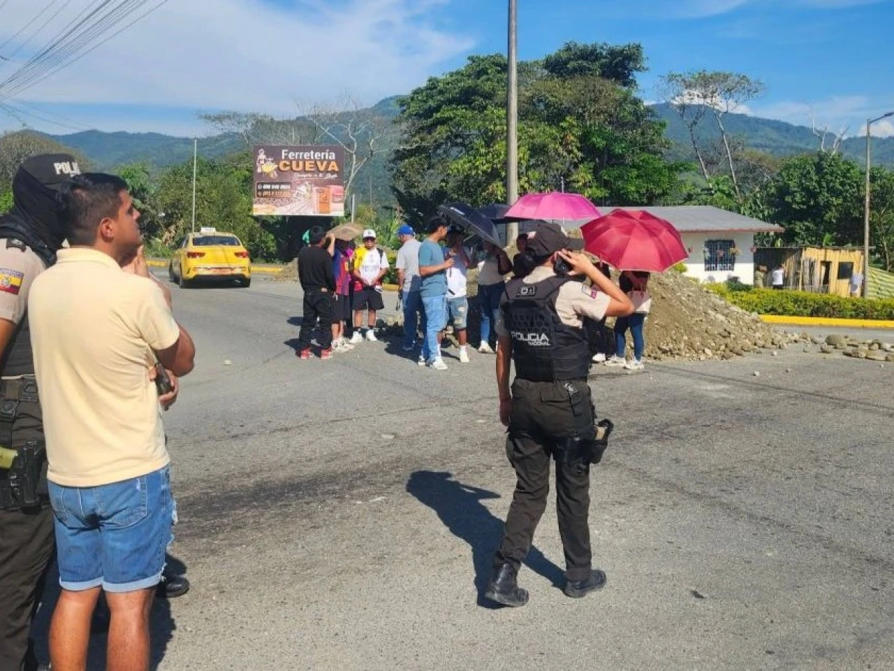 Protestas mineras bloquean Zamora Chinchipe