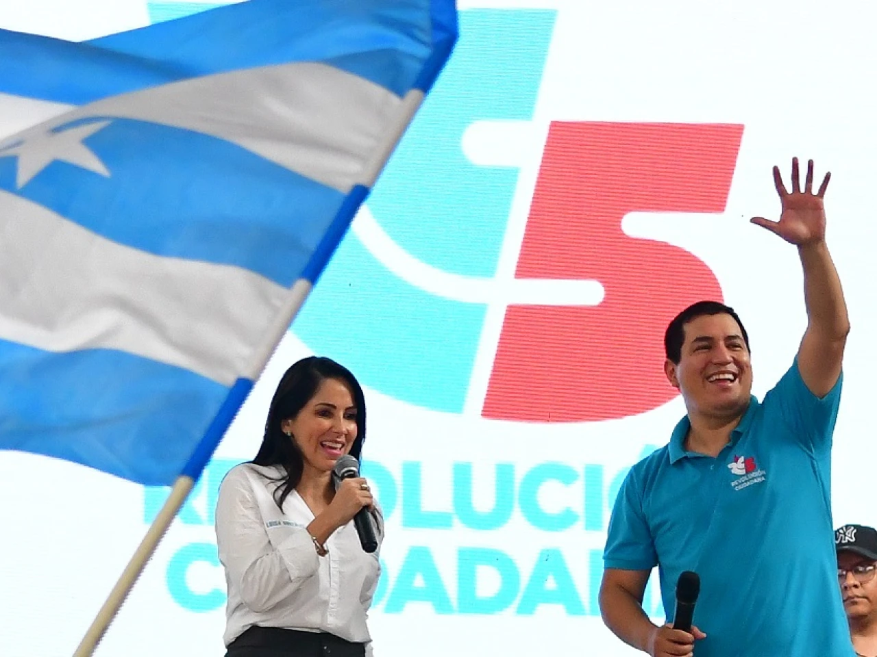 El correísmo designó a Luisa González como candidata a presidenta