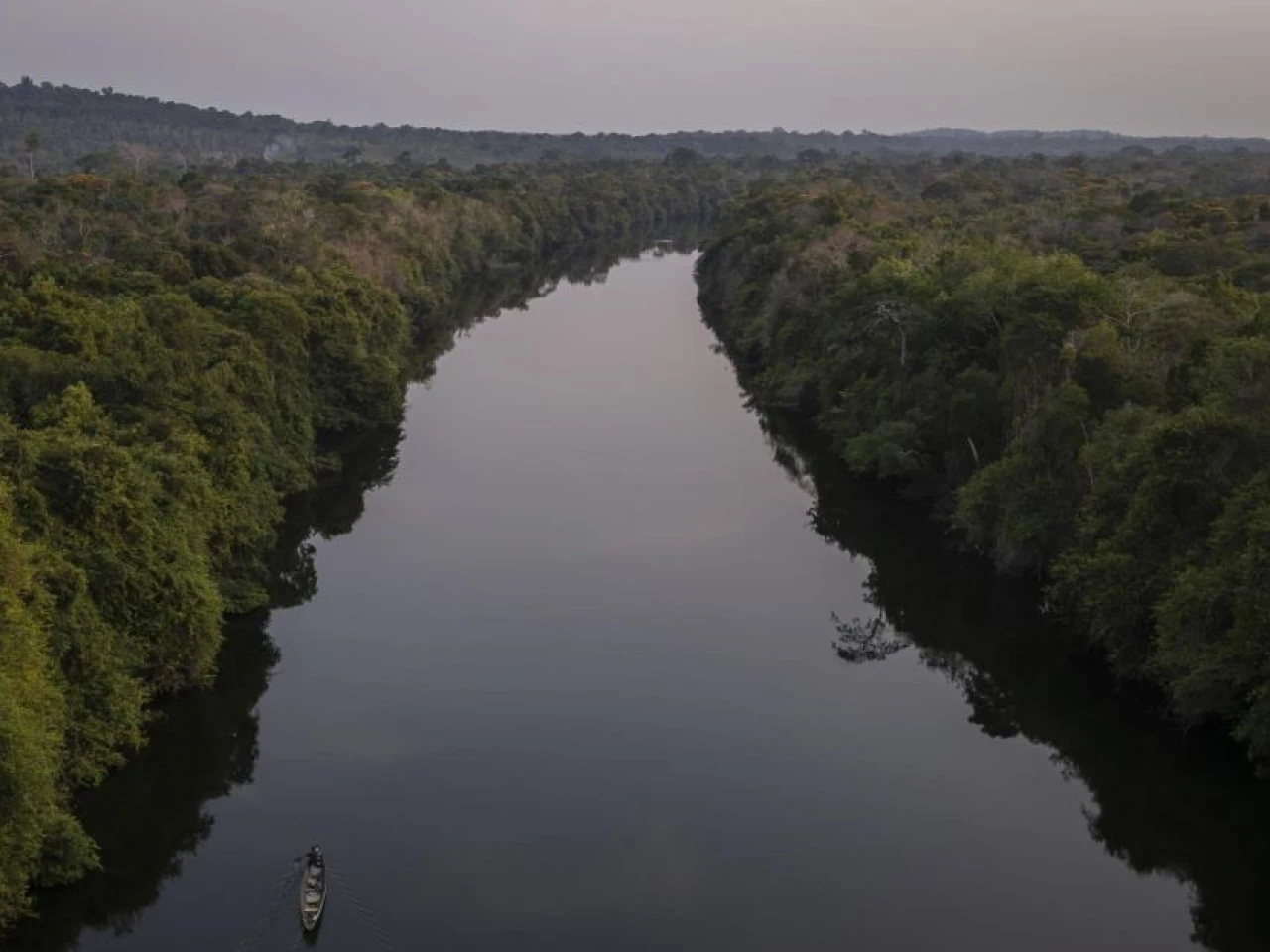 La superficie del agua decrece desde 2012 en la cuenca amazónica, según un estudio