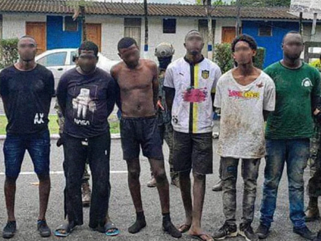 8 personas son procesadas por presunto tráfico de armas