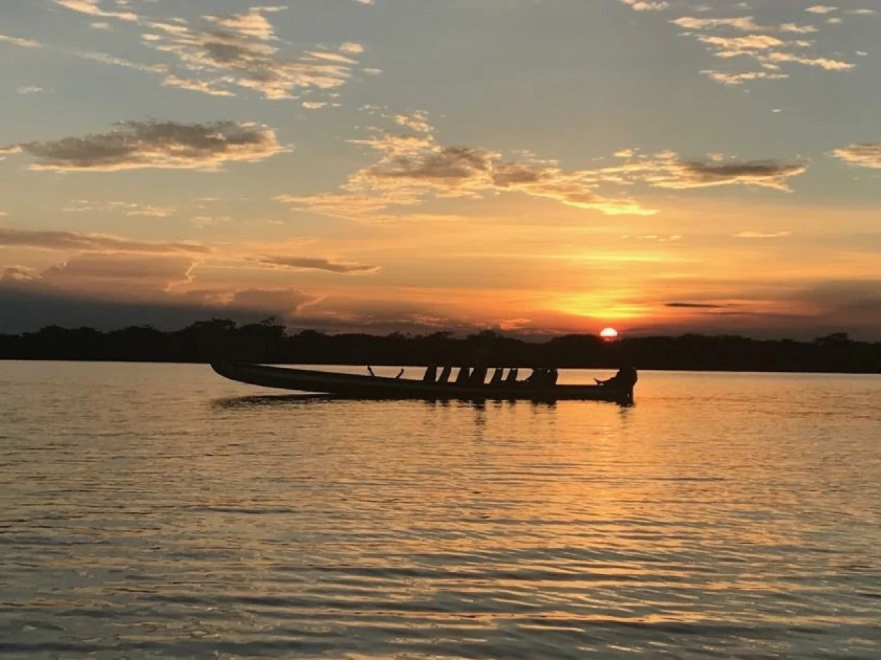 Ecuador y WWF firmaron convenio sobre turismo sostenible